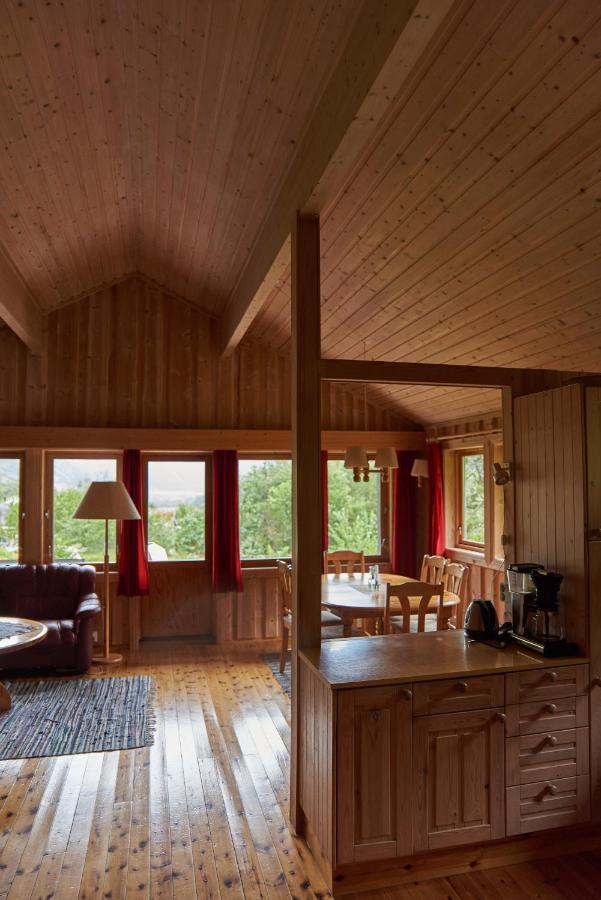 Melkevoll Bretun Camping Briksdalsbre Exterior photo